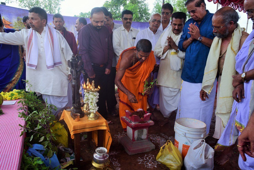Tulasidhama at palimaru